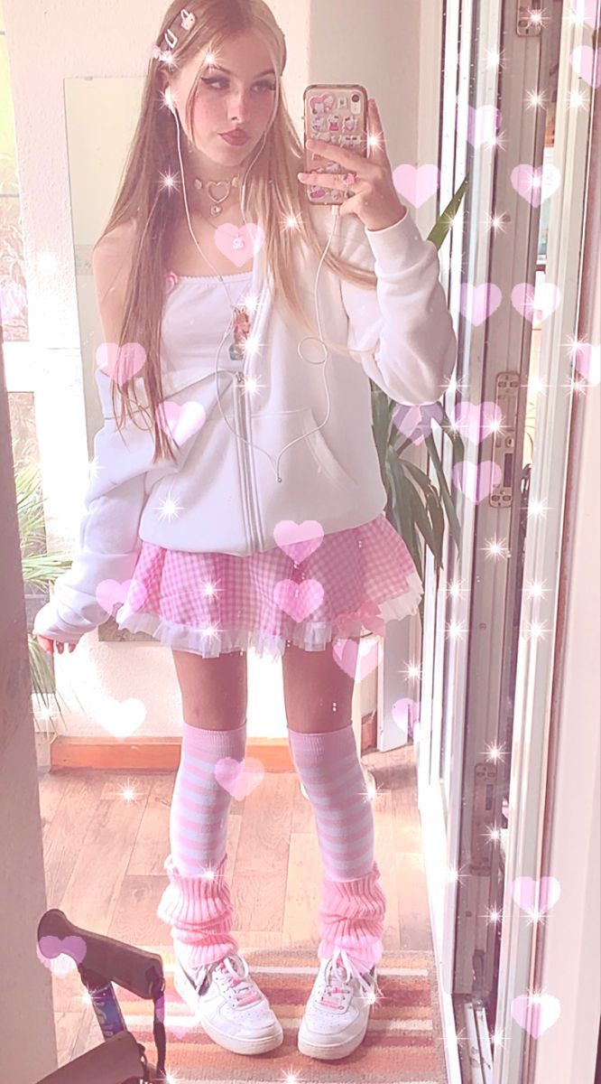 What is your opinion on kawaii or lolita/nymphet fashion?