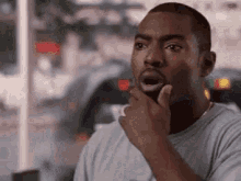 Who's more insecure.. A man with small hands or a woman with big feet?