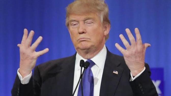 Who's more insecure.. A man with small hands or a woman with big feet?