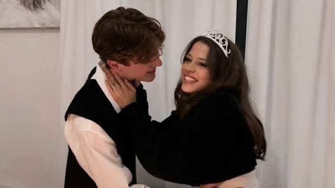 Is it too obvious that we are dating?