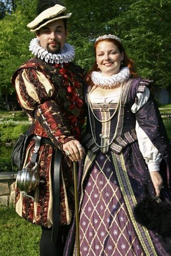 modern couple in renaissance garb