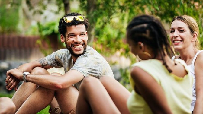 Are introverted or extroverted people more attractive?
