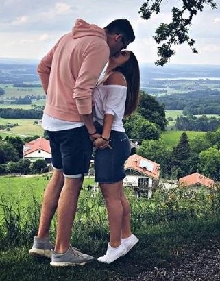 We always hear about “women only want tall men” but, guys, would you honestly date a woman who was your height or taller?