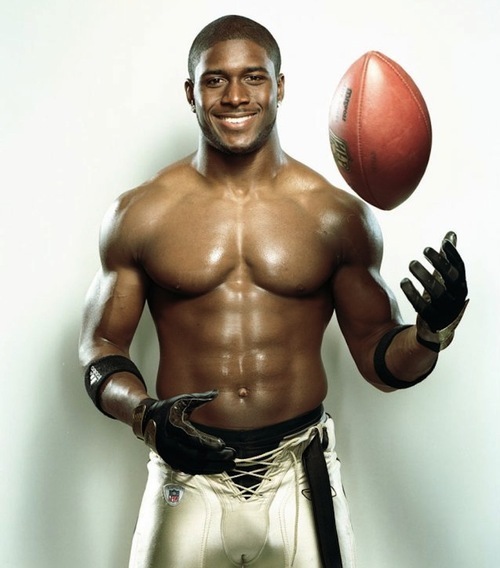 Girls, Which male athlete sport do you find has the most attractive males?