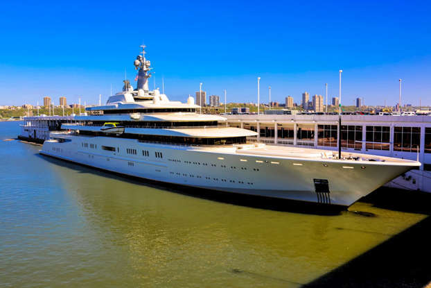 Why are all these super yachts been sinking lately?