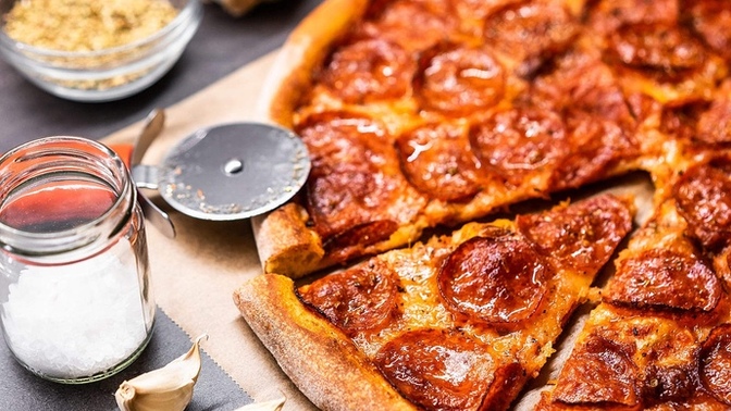 Do you use utensils to eat pizza? Why or why not?