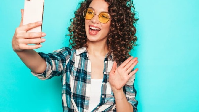 Do You Use Filters on Instagram Stories? Do You Think this is a Sign of a Lack of Self-Confidence?