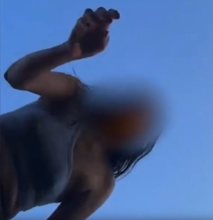 I was attacked for not wearing underwear. What do you think about this event?