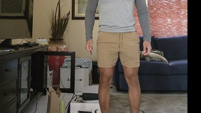 Women, how do you like this casual outfit for men?