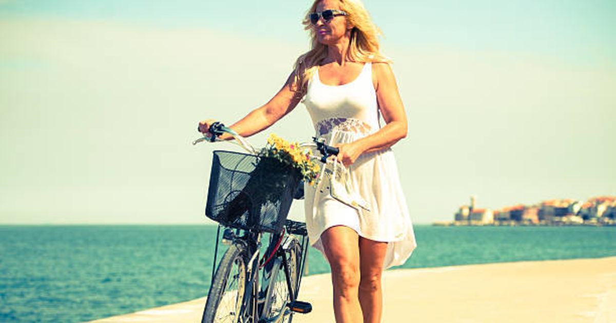 ladies-do-you-think-there-s-an-age-limit-of-wearing-certain-clothes