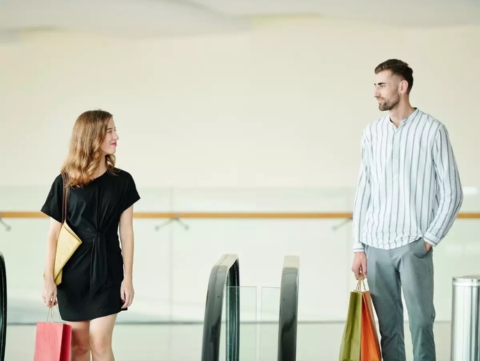 Does love at first sight really exist?