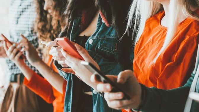 Are almost all girls addicted to social media?