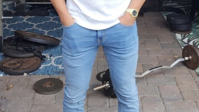 Women, how do you like this casual outfit?