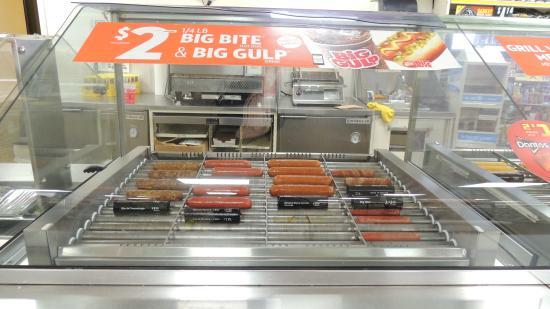 Its late at night, youre extremely hungry, and you have nothing to eat at home. What are you going to go out and eat?