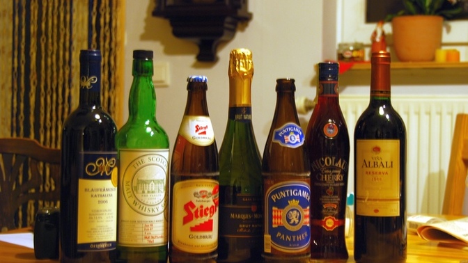Should alcohol consumption (and sale) be restricted and only sold from 7am to 1030pm daily?