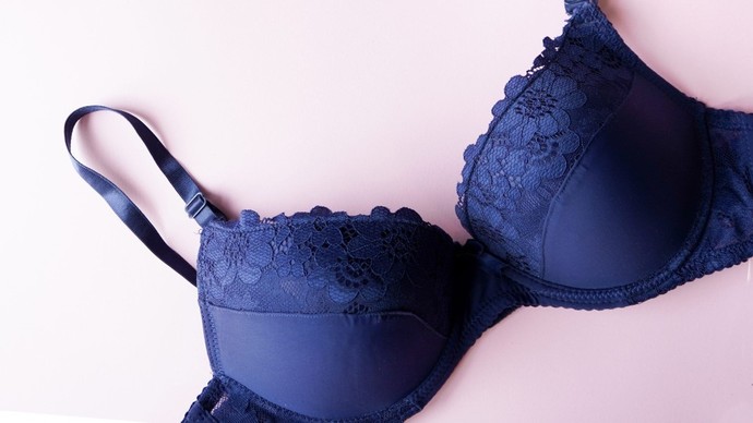 Does wearing a bra all day or night gets uncomfortable?