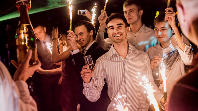 Is it normal for a husband to go out clubbing with friends and coming home drunk at late hours?