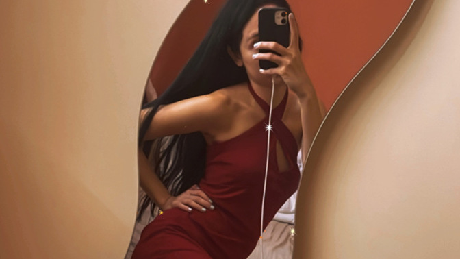 Which dress is better for friend’s wedding?