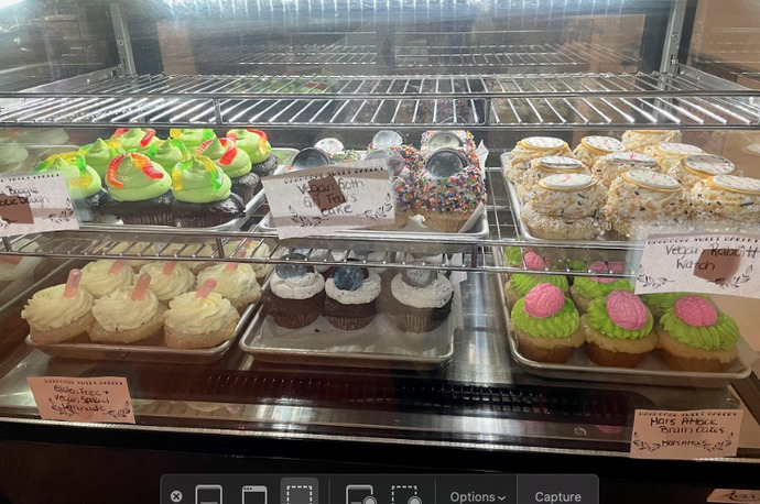 Some cupcakes Tim Burton day