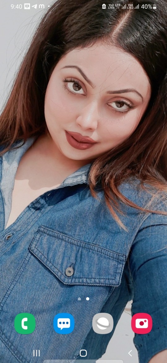 What do you have as your phone wallpaper?