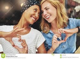 Black or white women who are more beautiful?