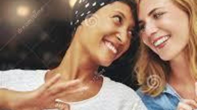 Black or white women who are more beautiful?