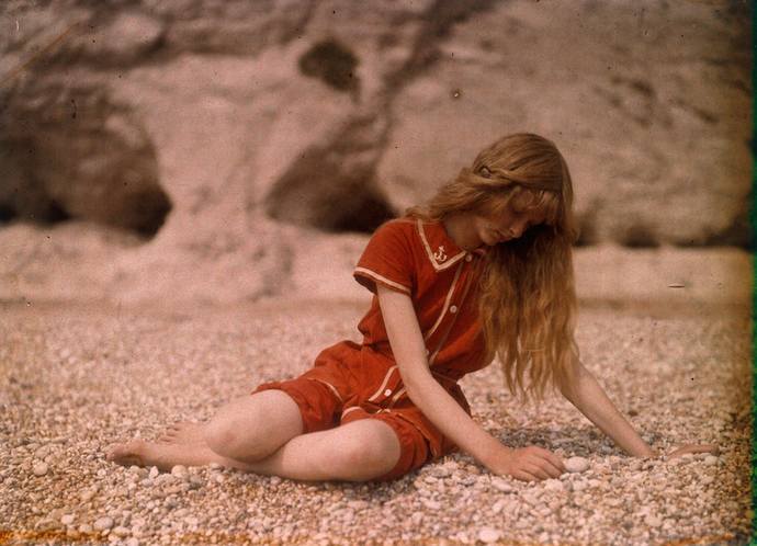 Do you know Christiana in Red?