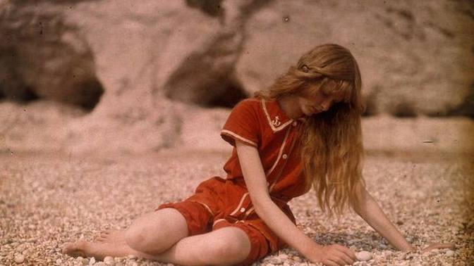 Do you know Christiana in Red?