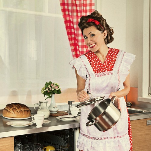 Do you agree that women should be housewives like they were back in the 20s-50s? Or do you believe that they should also work like the men do?