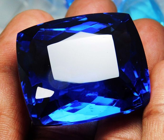 You like the Tanzanites I won ?
