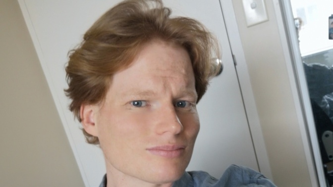 Should I tint my eyebrows?
