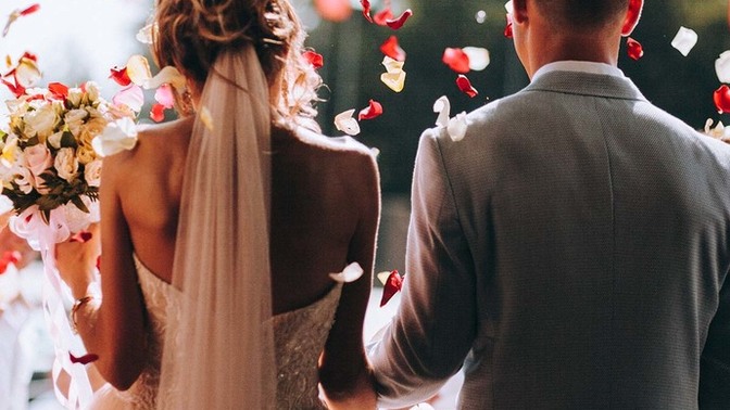 At what age do you tend to focus on finding a marriage partner and start not messing around in a relationship?