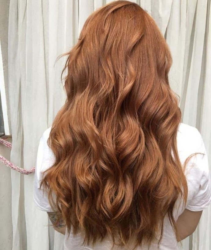 Which hair colour is more attractive on women?