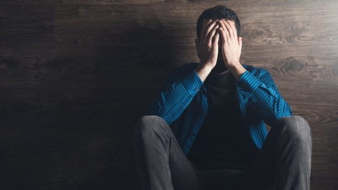 I can't recover after breakup with my toxic girlfriend. How can I overcome this period?