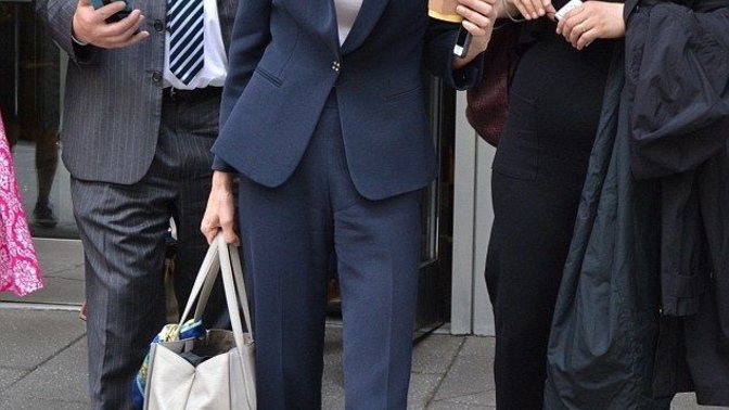 Ladies, what do you wear to work? Gentlemen, what do ladies in your workplace typically wear at work?