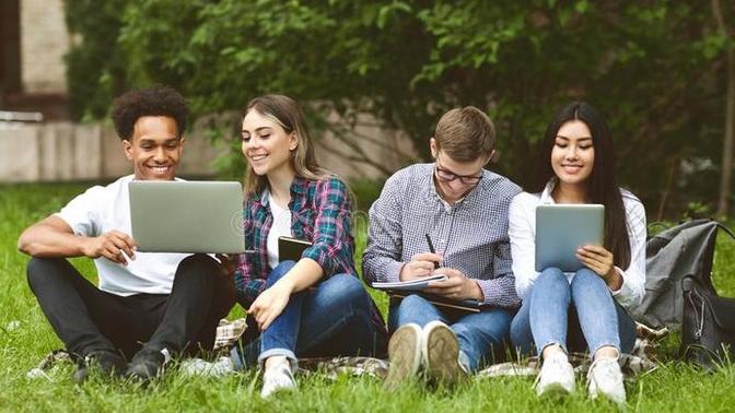 What month does your school or university start? And how long it your holidays?