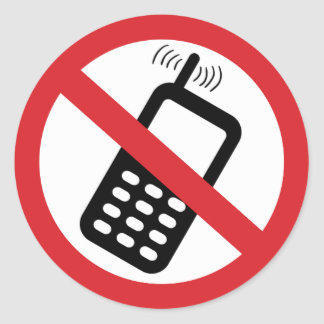 Could you be in relationship with someone that will never own a cellphone?