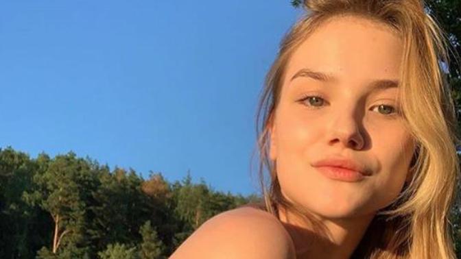 Is her face features sharp of soft?