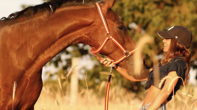 Girls, are y’all horse girls?