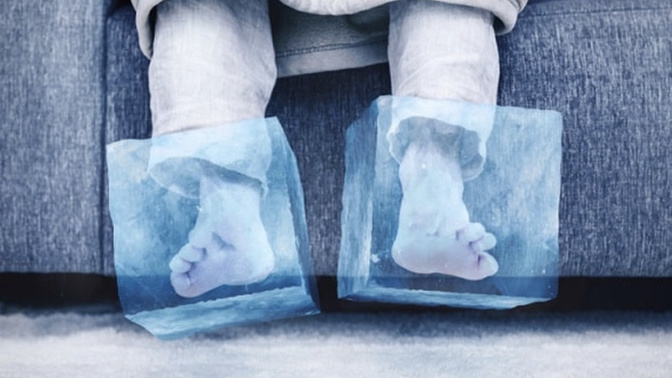 What does it mean if your feet are always cold?