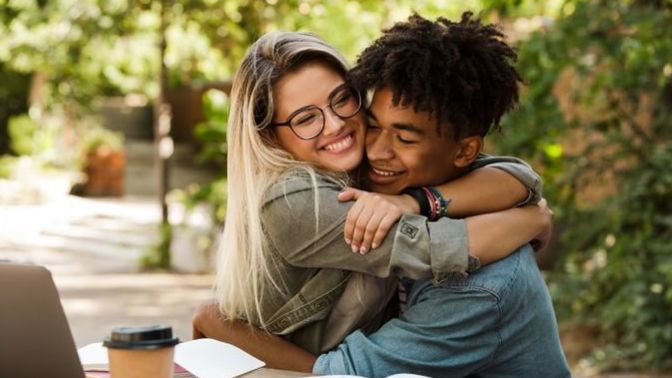Girls, what would you do if a girl hugs your boyfriend right in front of you?