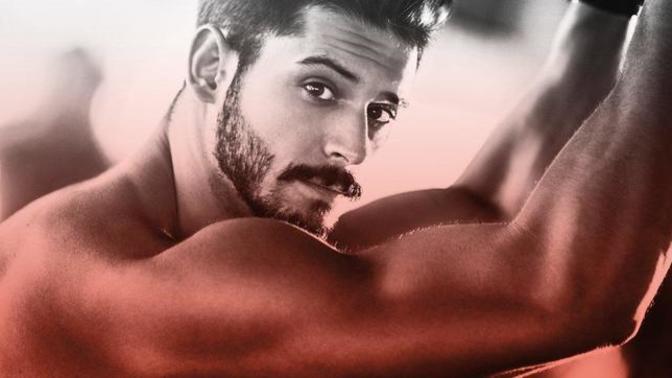 Are broad shoulders unattractive on women?