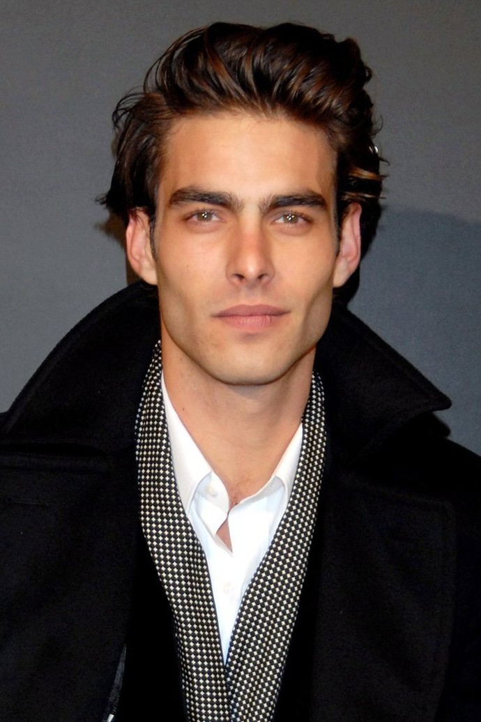 Which type of Caucasians do you find more attractive?
