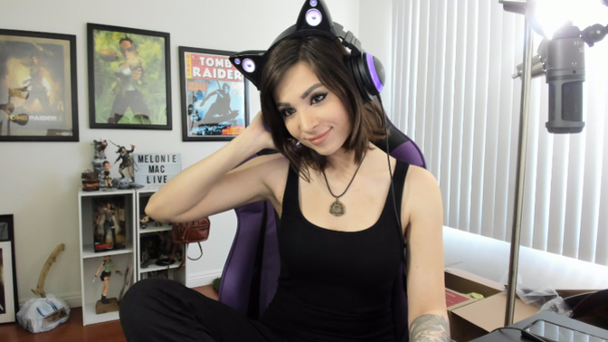 Would you date Melonie Mac?