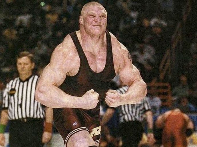 Girls, Is a physique like Brock Lesnar attractive? Why or why not?