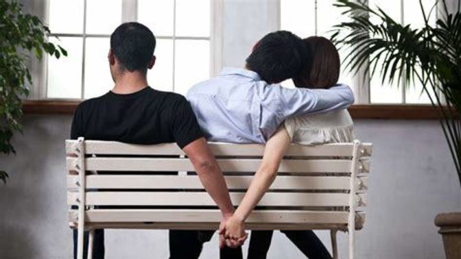 Does marriage increase the risk of being cheated on?