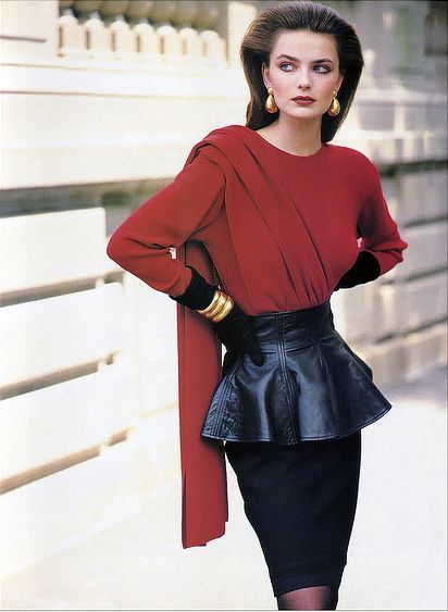 Would you say this is an 80s look for an 80s party?