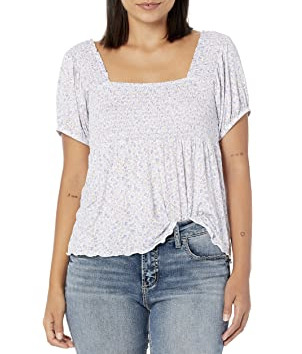 Need feedback on tops, do these look age apropiate for someone in her early 30s?