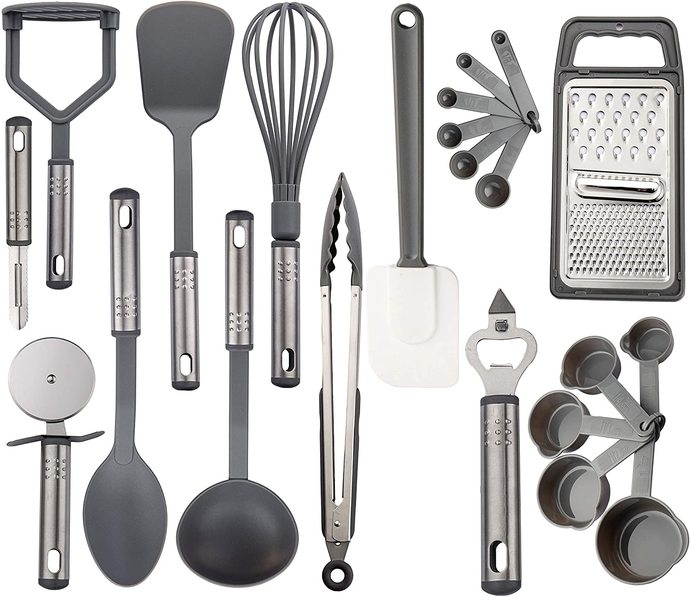 Which kitchen tool/utensil do you use the most when cooking (no appliances)?