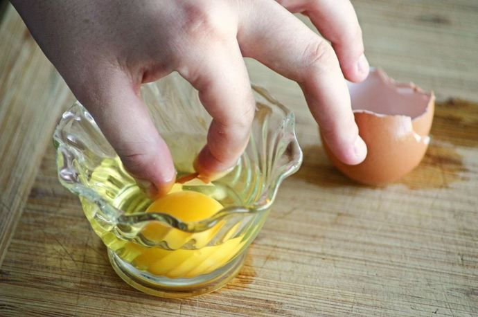 Have you ever eaten anything with eggs in it and you found parts of egg shells in it?